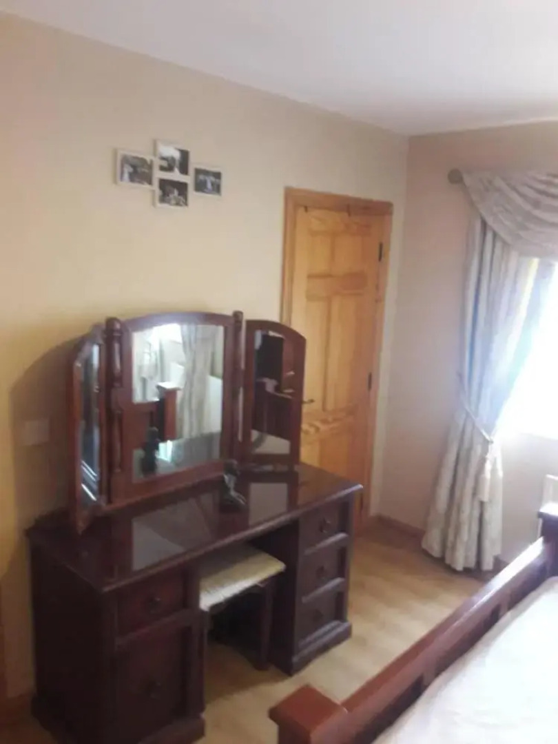 Carndonagh - 3-bedrooms - Sleeps 6/7 - Garden