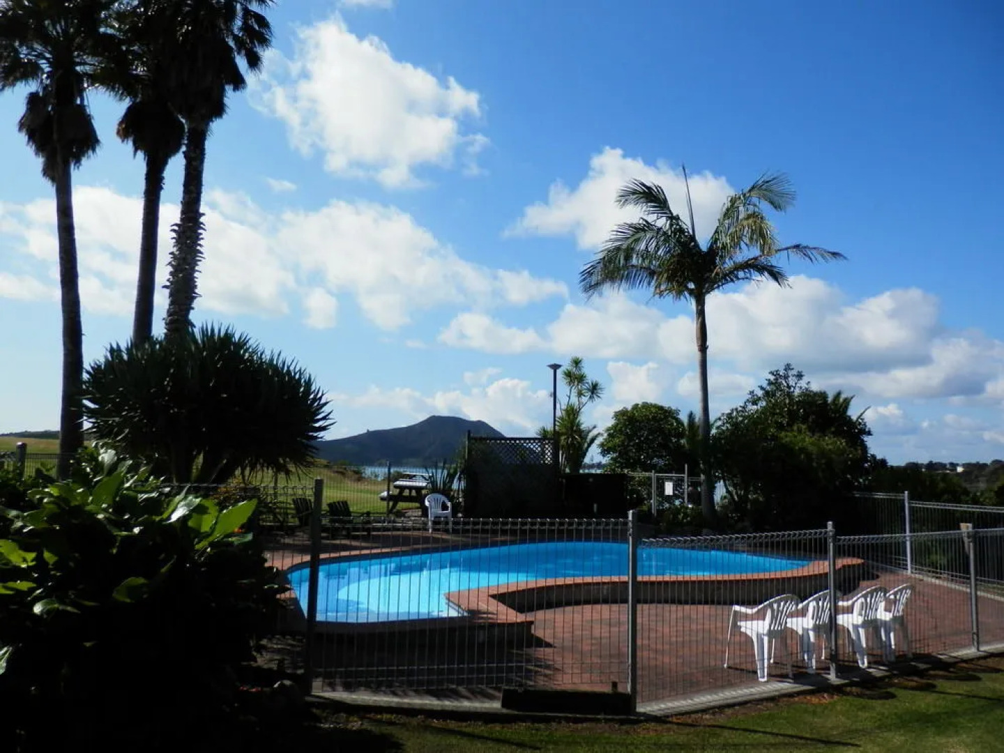 Pukenui Lodge Motel & Hostel/Backpackers