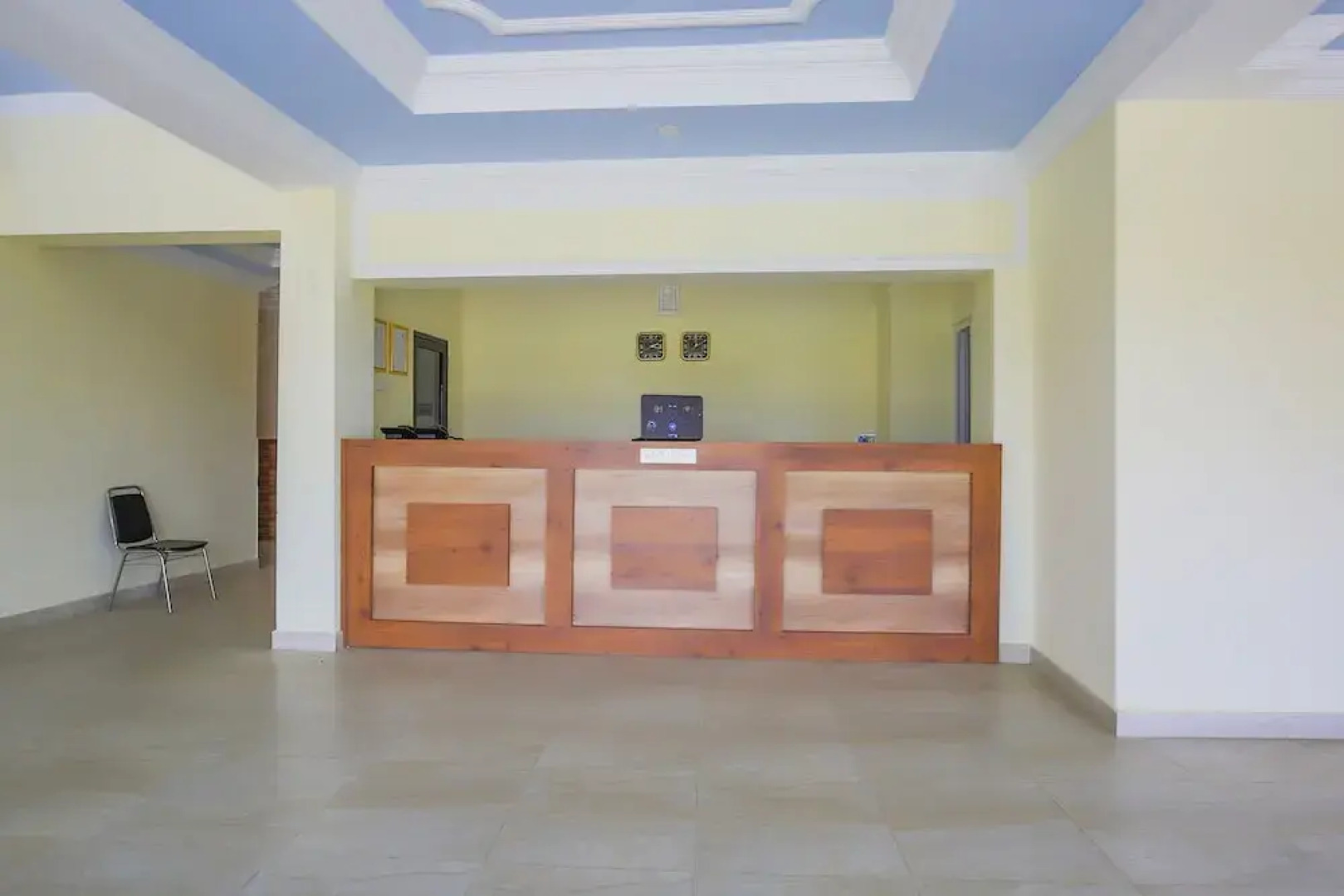 OYO 417 Hotel Lacoul Inn