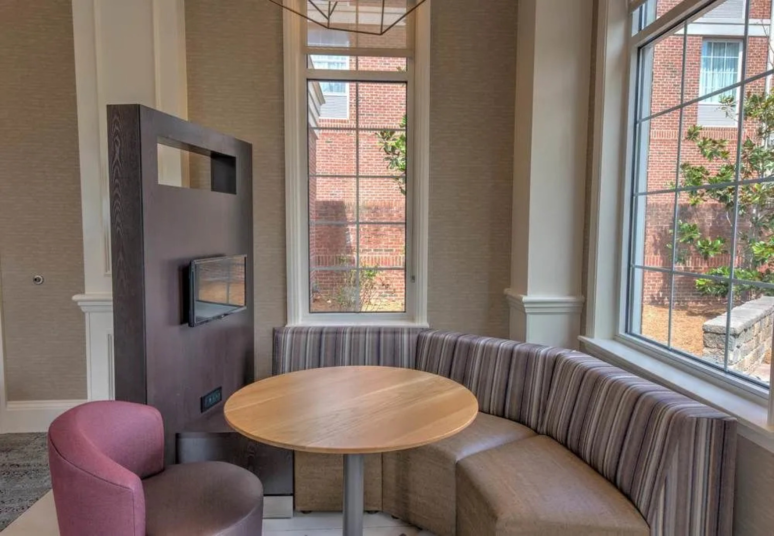 Courtyard Chapel Hill