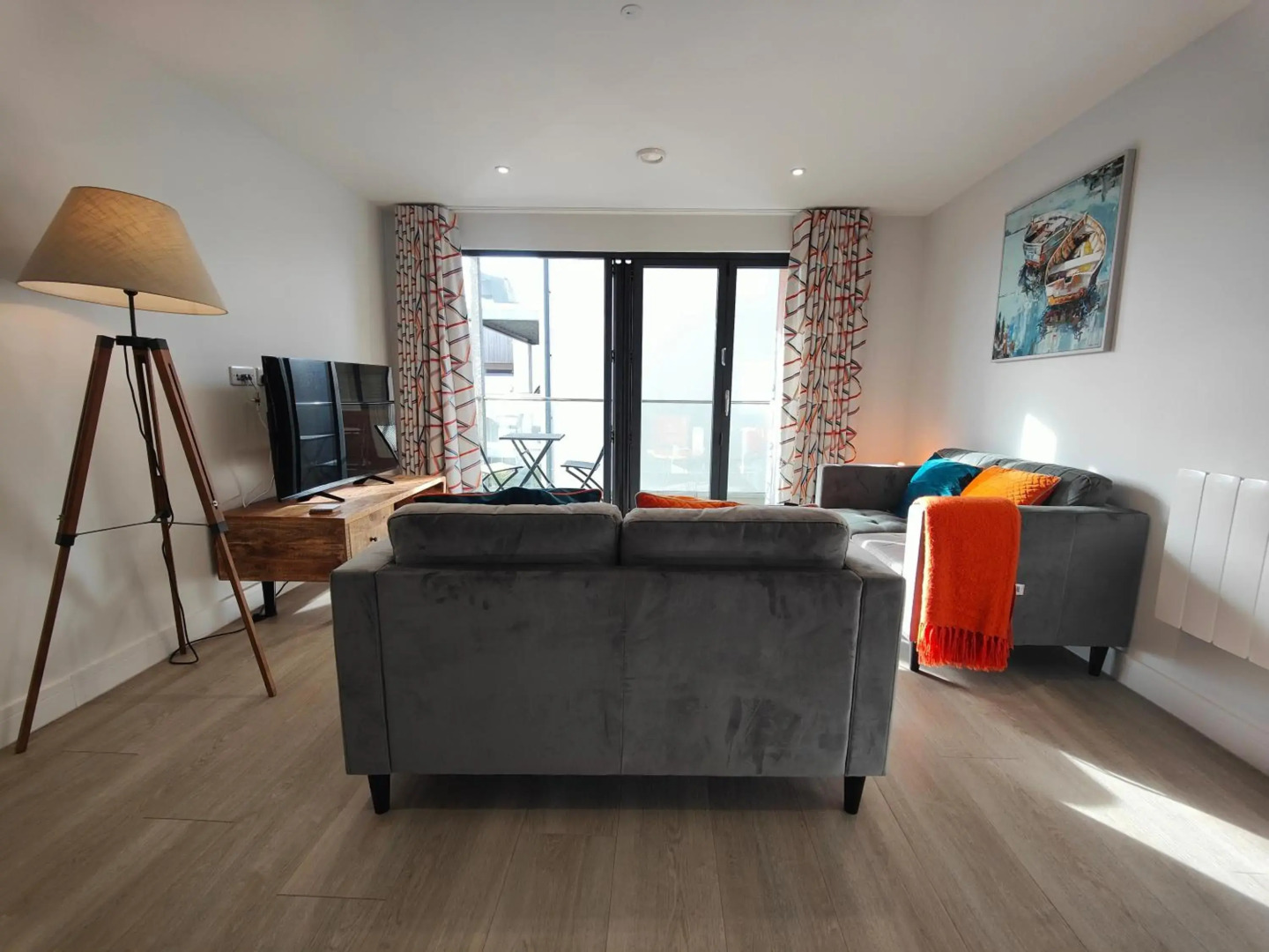 8 Putsborough - Luxury Apartment at Byron Woolacombe, only 4 minute walk to Woolacombe Beach!