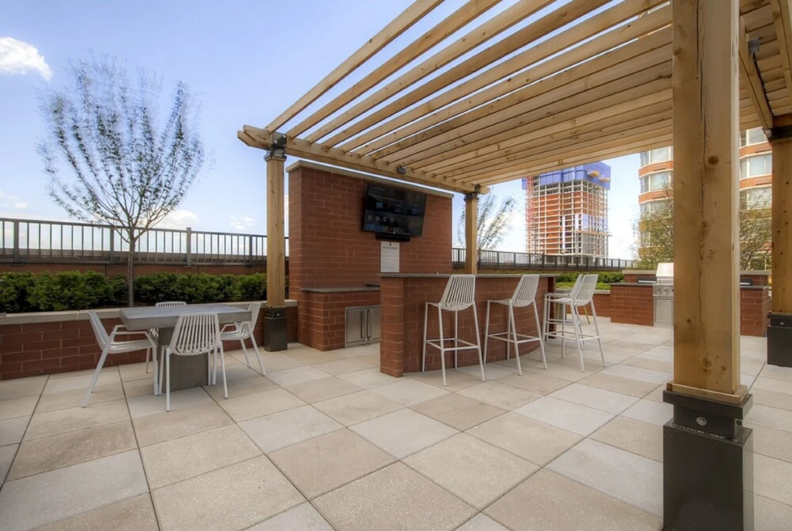 Global Luxury Suites at Metropolitan