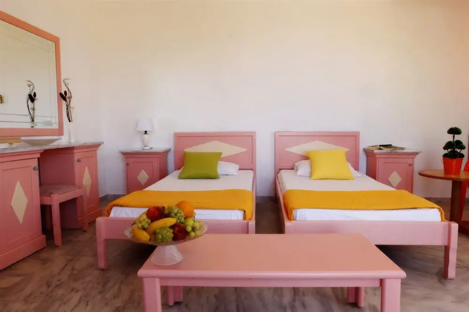 Manousos Sea Studios