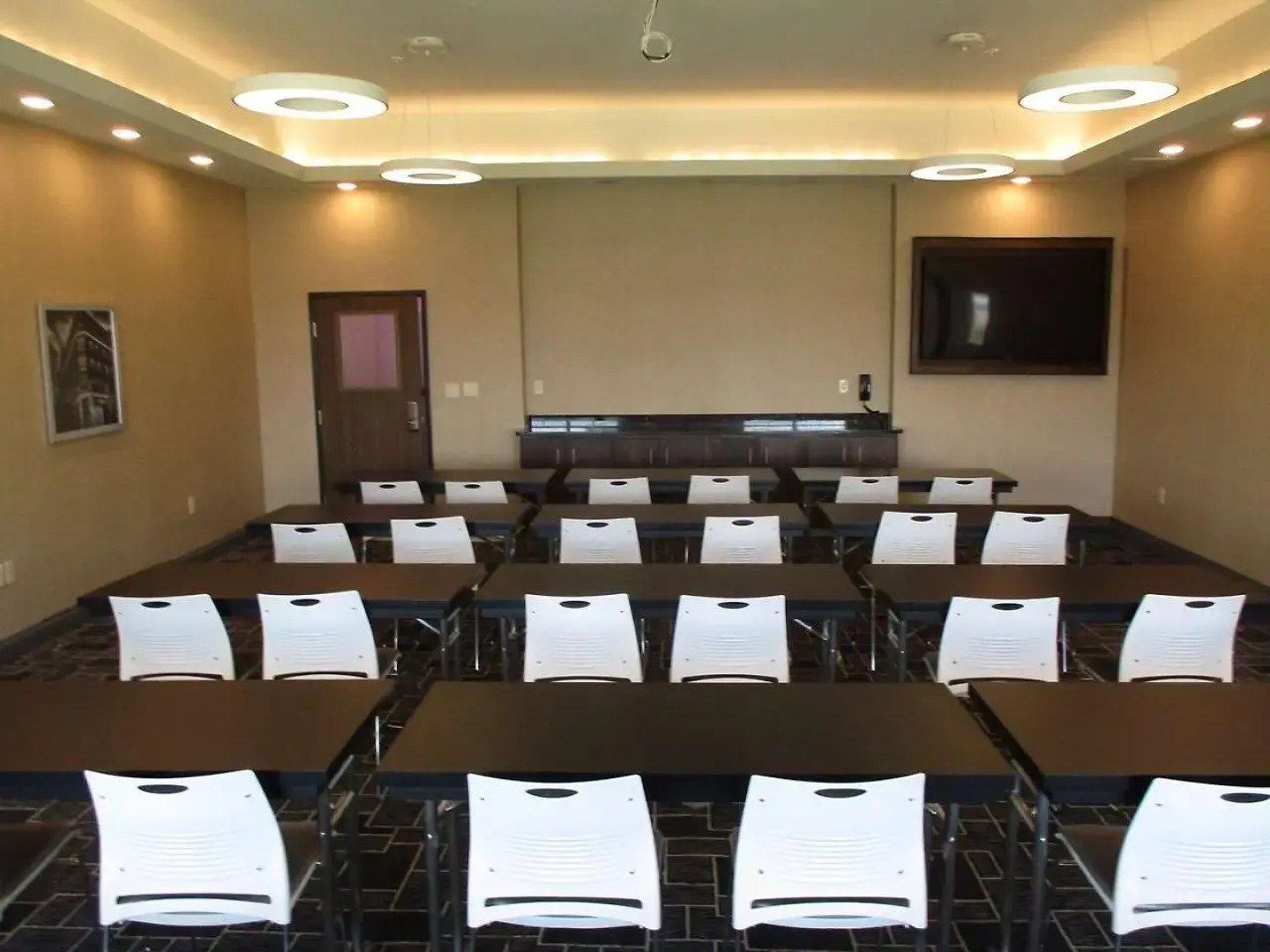 Best Western Premier Liberty Inn & Suites