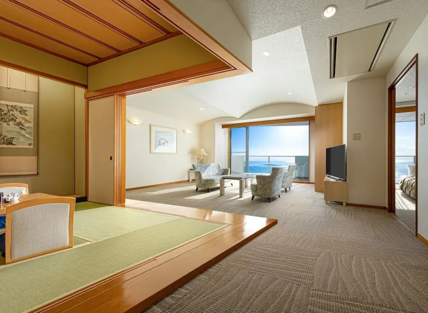 The Gran Resort Elegante Awajishima