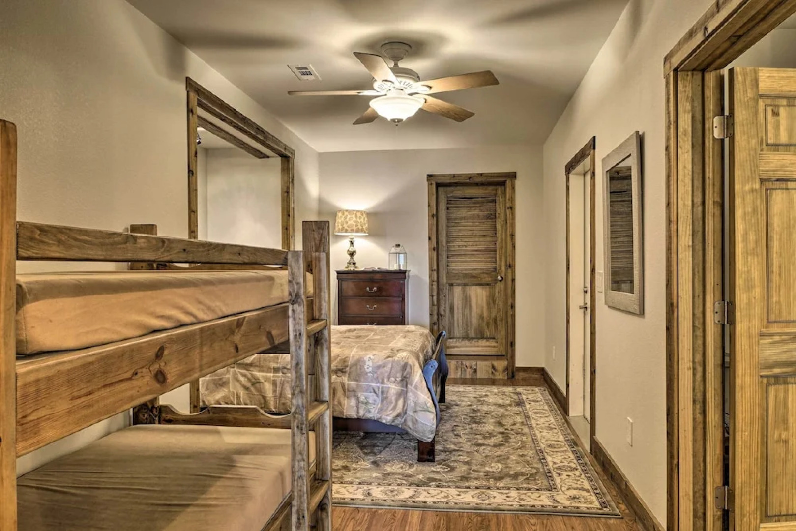 Beaver Lake Retreat w/ Lake Access & Fire Pit!