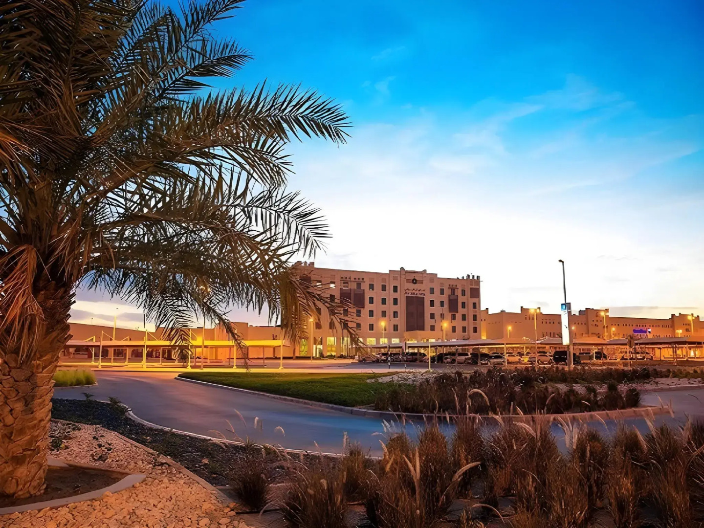 Ayla Bawadi Hotel & Mall