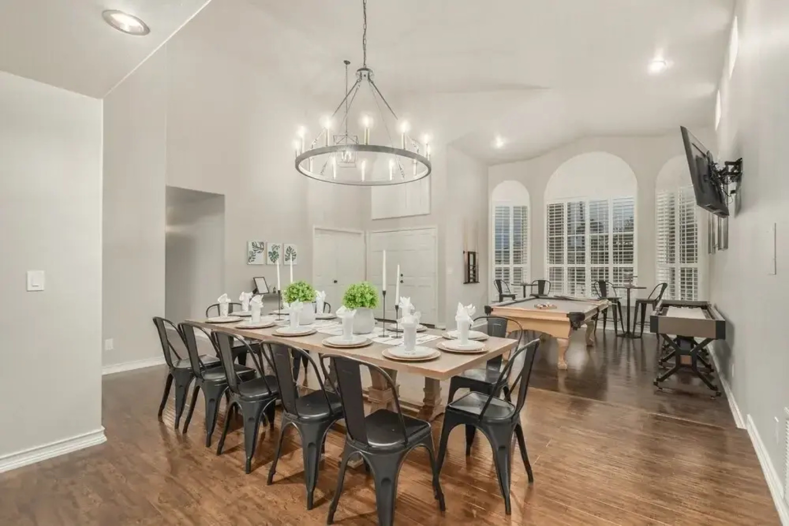 Citrus Cove Mesa 4 Bedroom Home by RedAwning