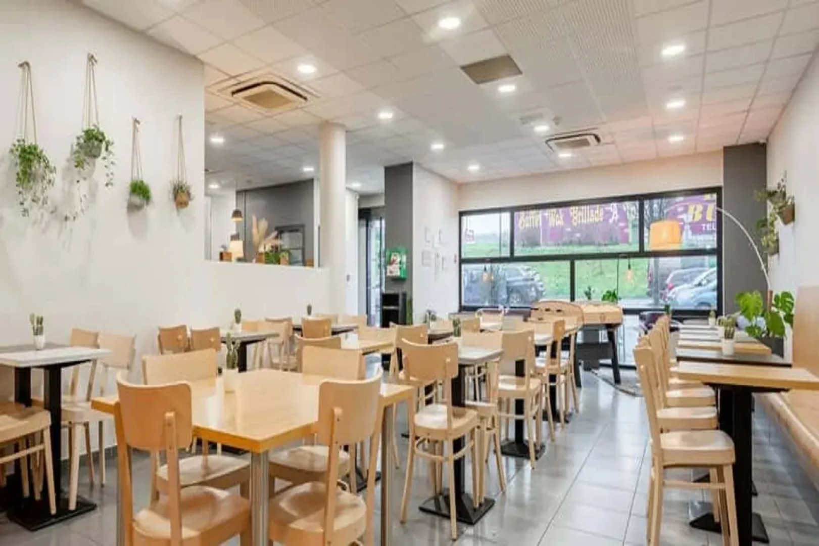 B&B HOTEL Maubeuge Louvroil