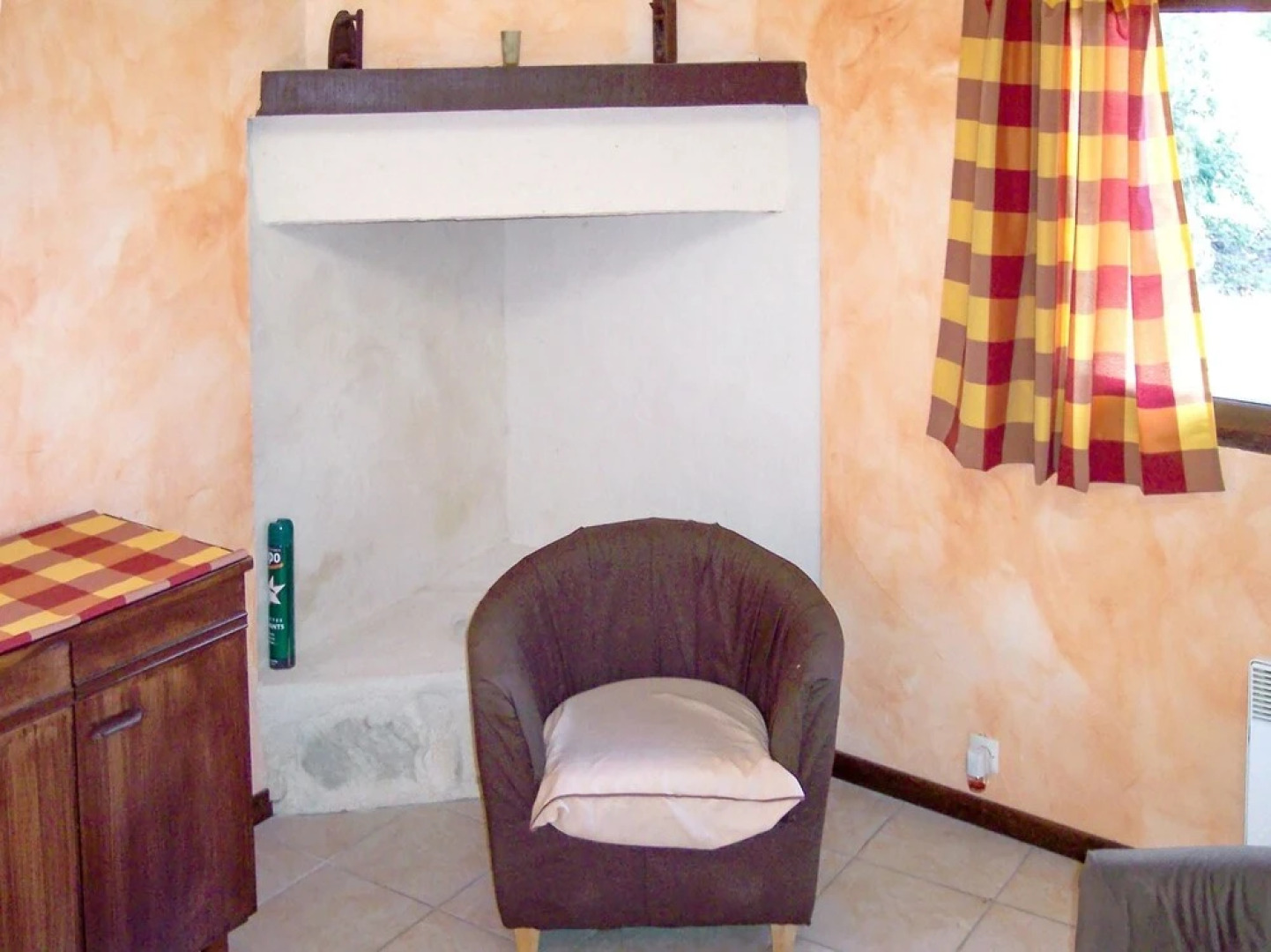 House With one Bedroom in Agnac, With Pool Access and Enclosed Garden