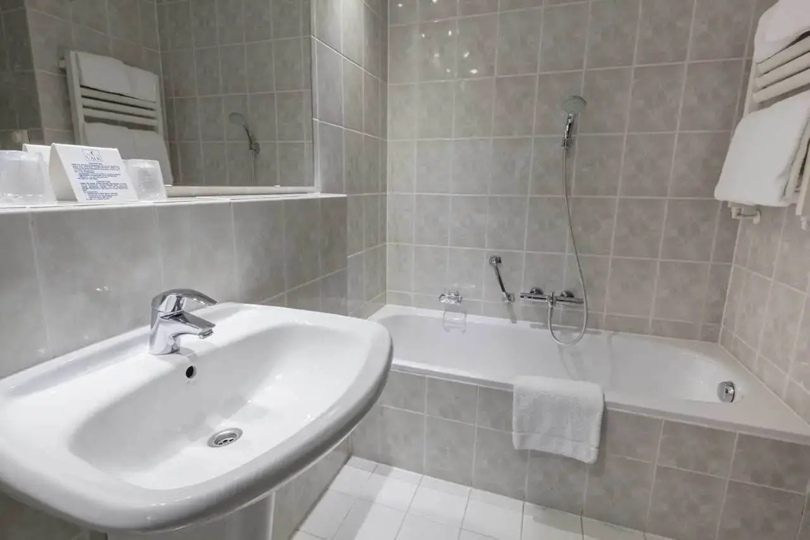 Van Der Valk Avifauna