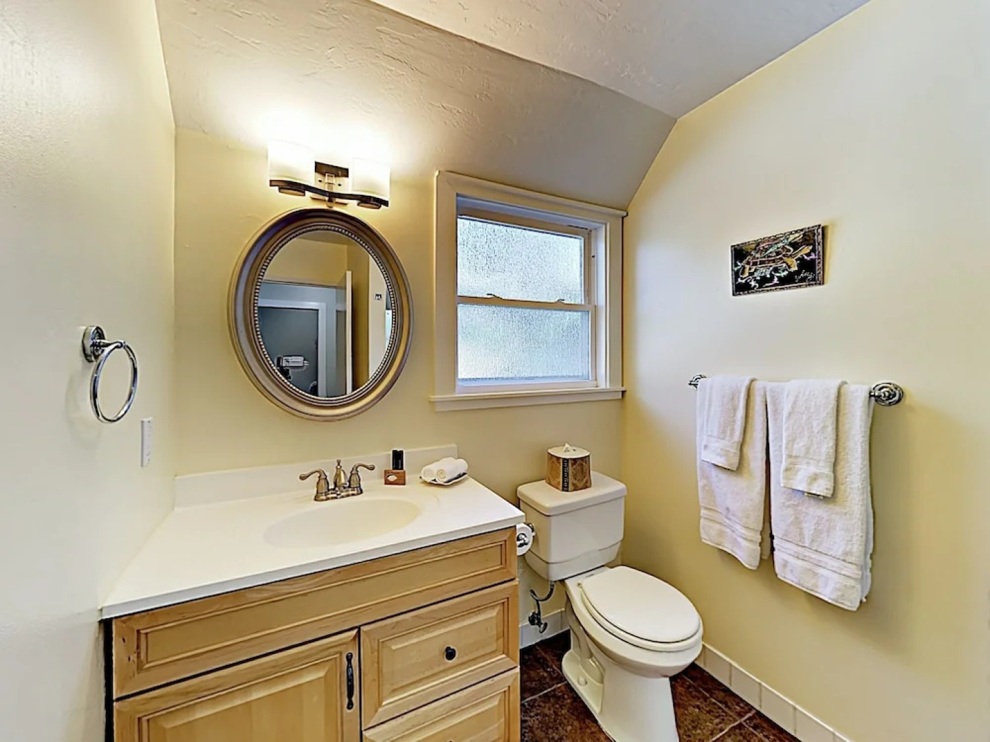 990 Sonoma - 3 Br Home