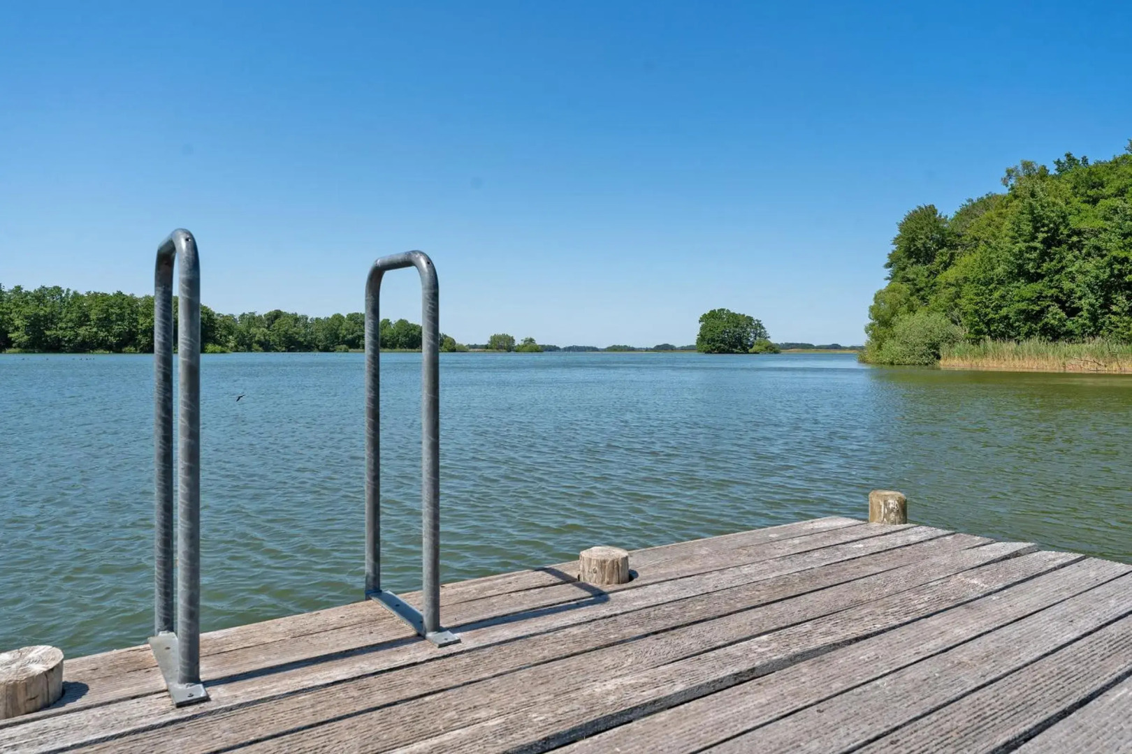 Studio Apartment 15 mit eigenem Bootssteg