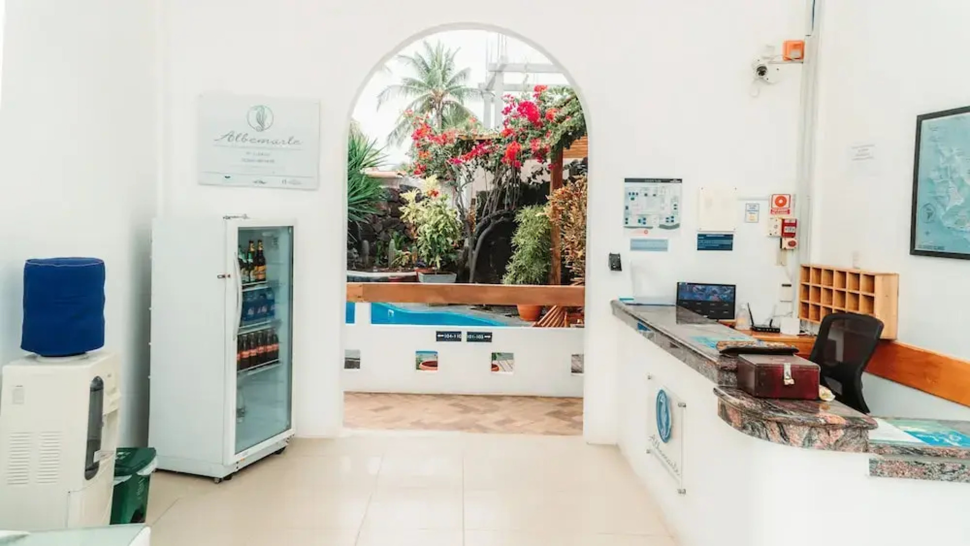 Hotel Albemarle Galapagos Beachfront