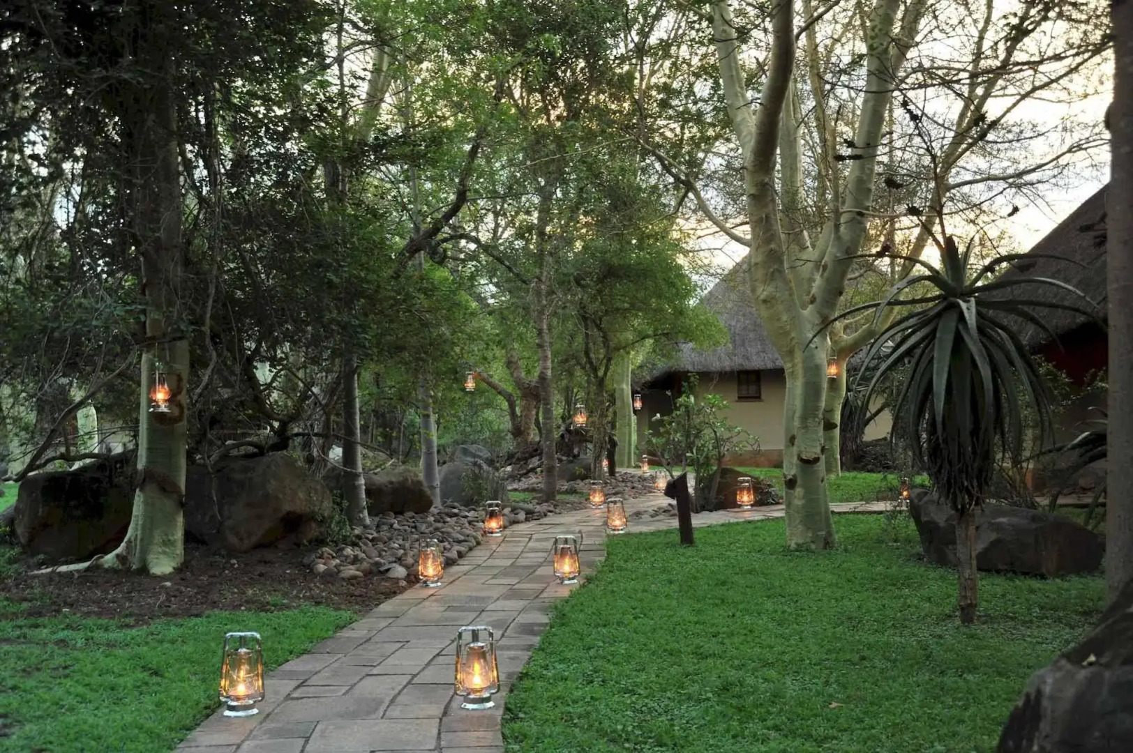 Thornybush Waterside Lodge