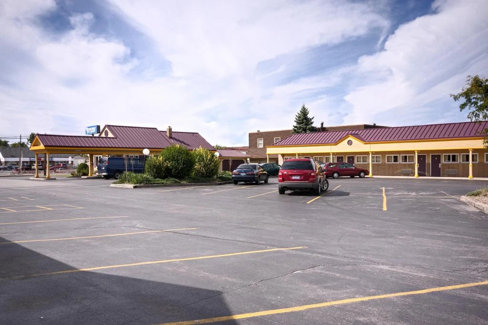 Amherst Inn & Suites