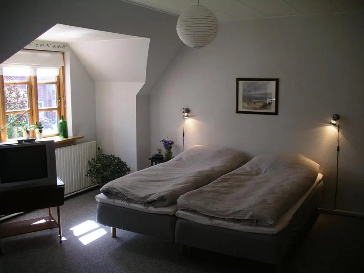 Lindebo Bed & Breakfast