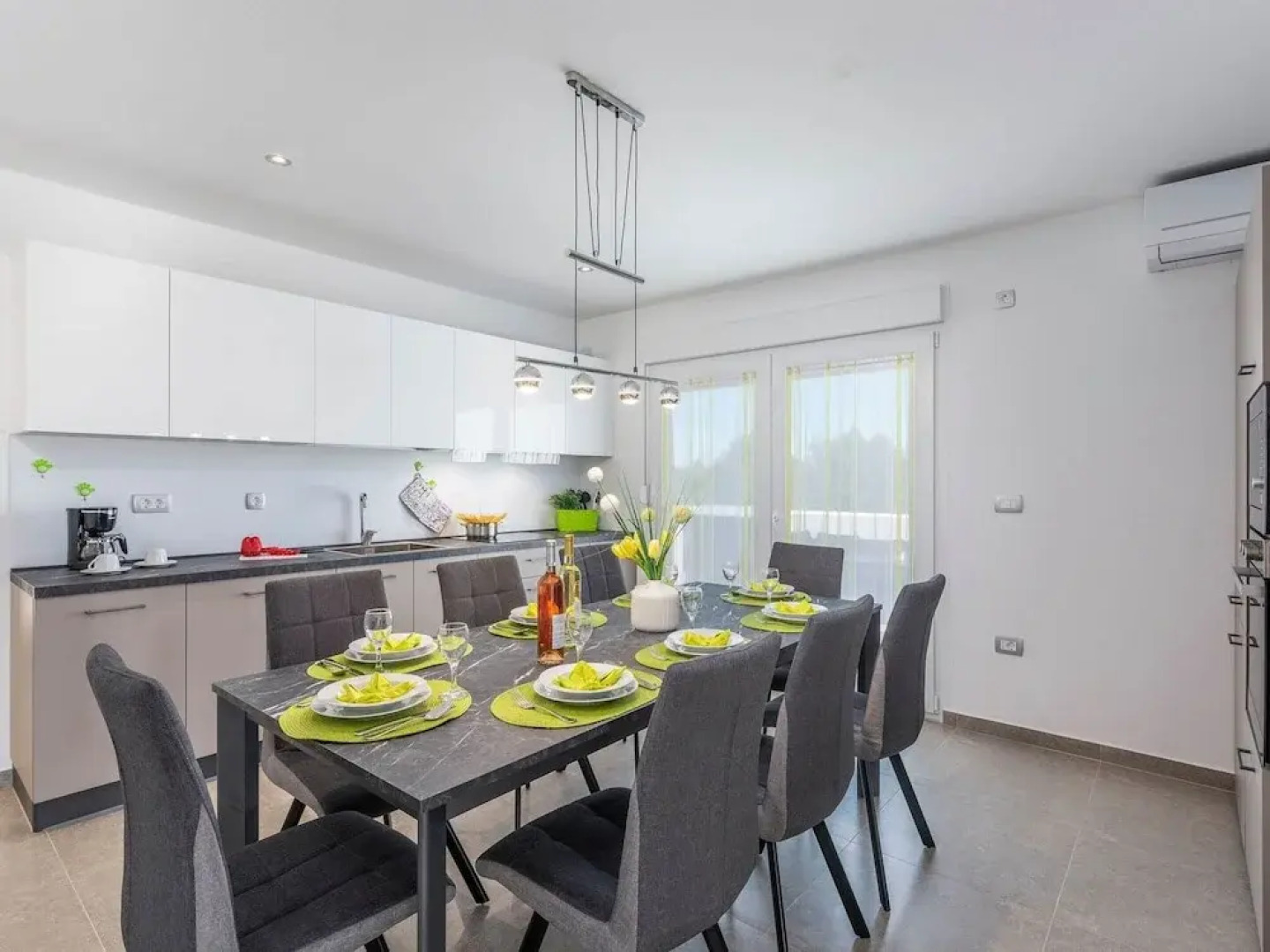 Villa in Novigrad With Private Pool