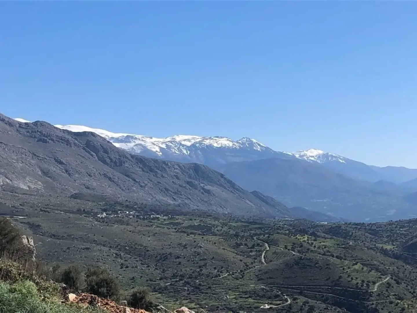 Villa Alati - Seafront Villa With Swimming Pool