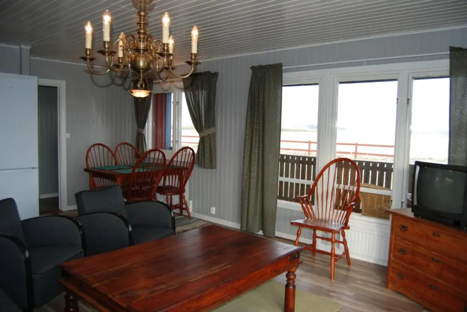 Bjurmangården Recycled Glass Design