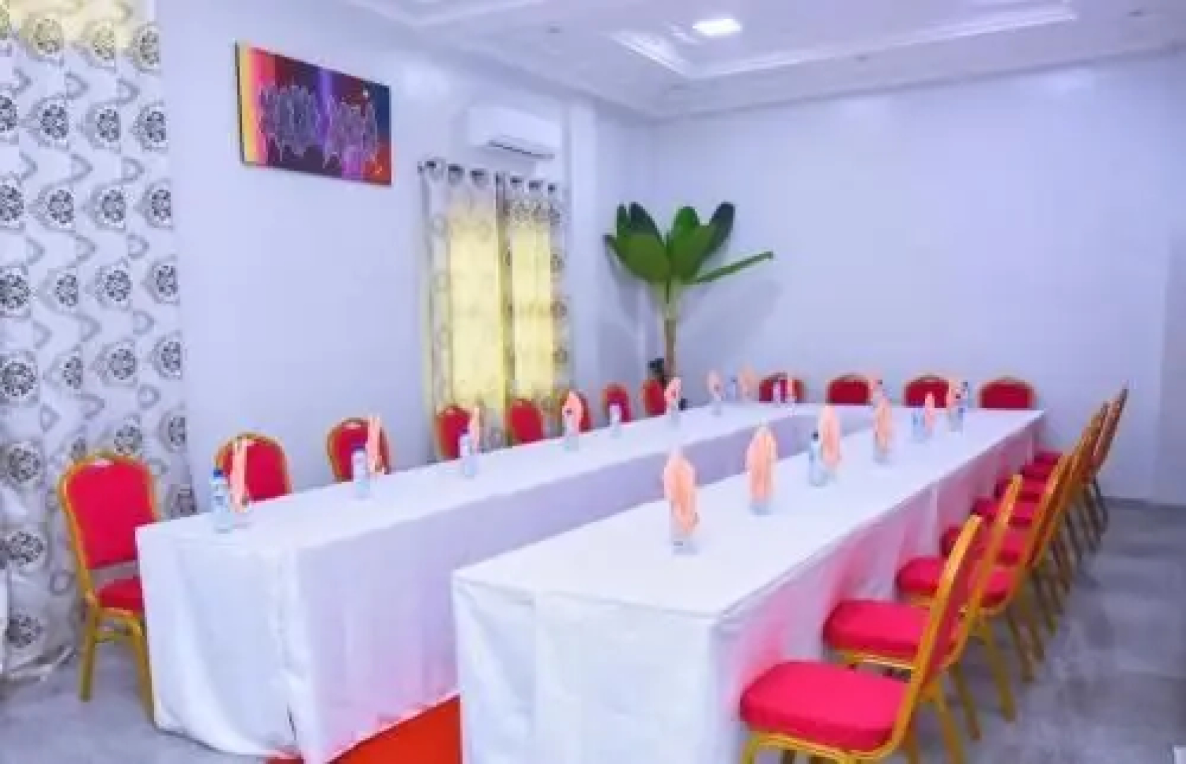 White Horse Hotel Benin