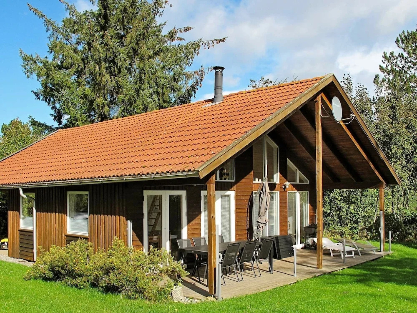 Restful Holiday Home in Stege near Sea