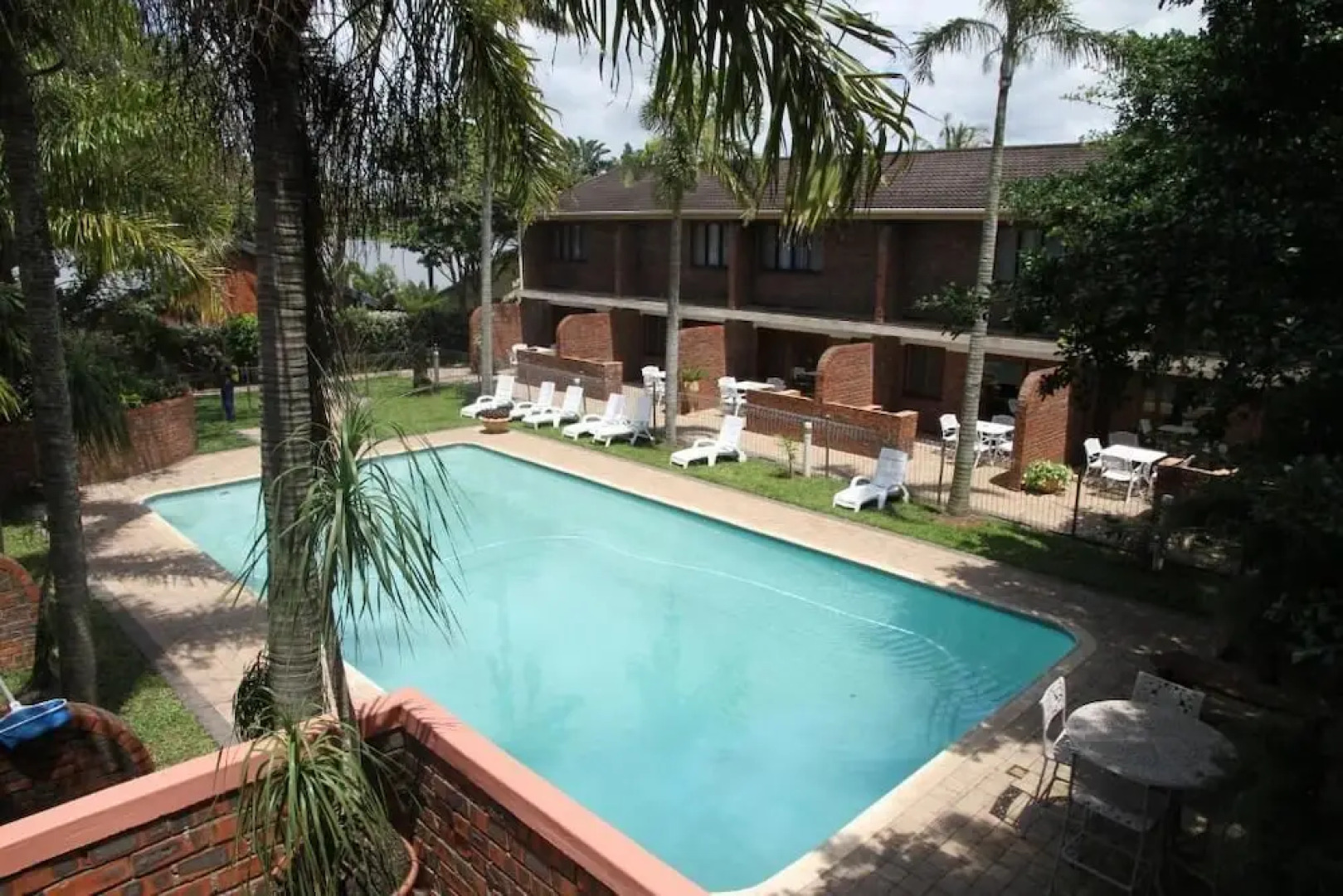 Flamingo Holiday Apartments