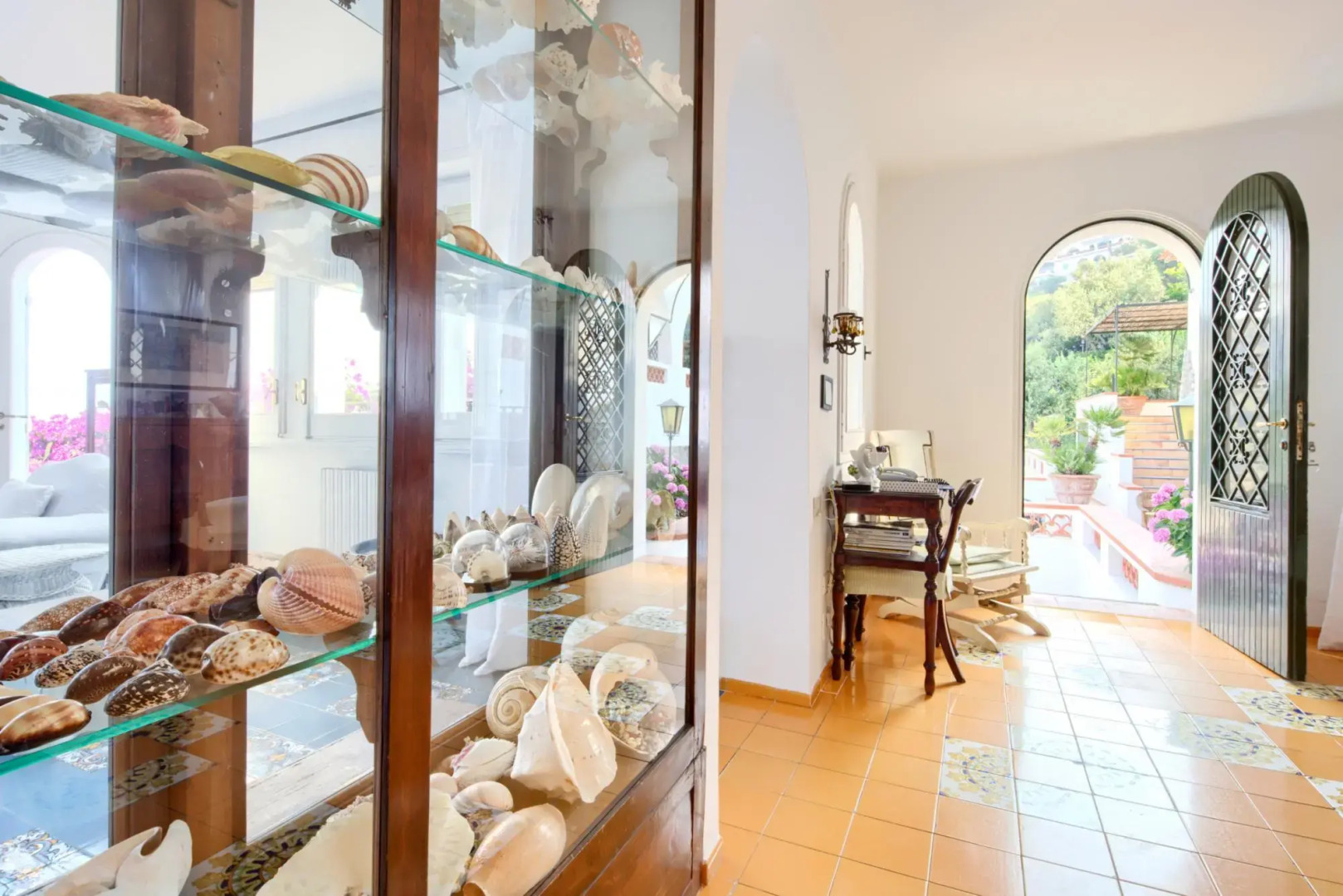 Estate4home - Villa Bougainville