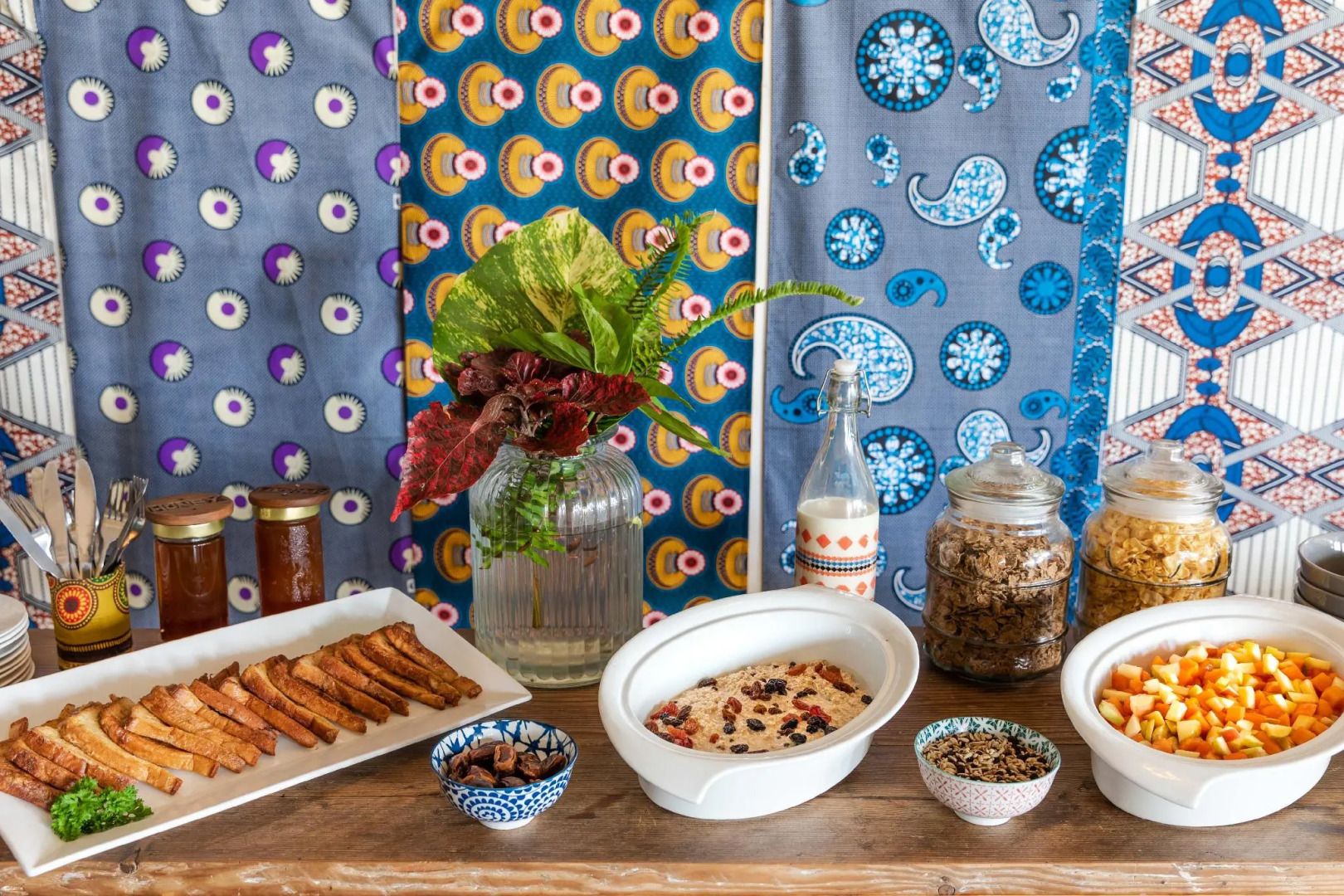 Monkey Bay Beach Lodge