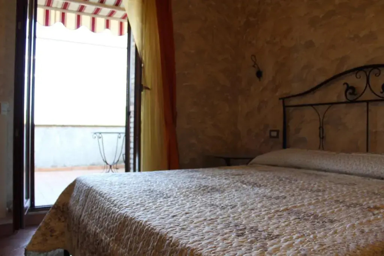 La Sorgente Del Sole