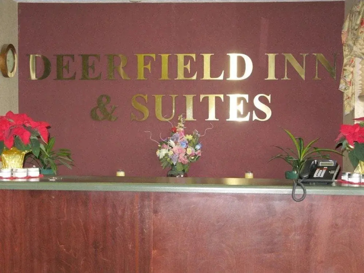 Deerfield Inn & Suites