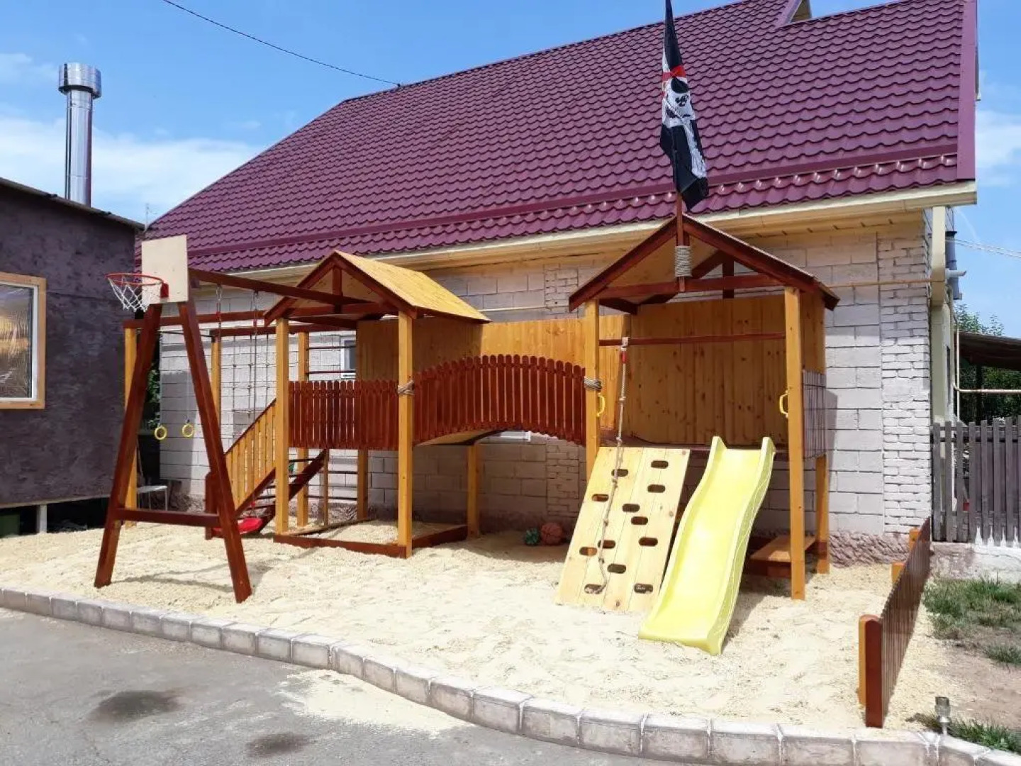 ЦЕНТРАЛЬНЫЙ гостевой дом