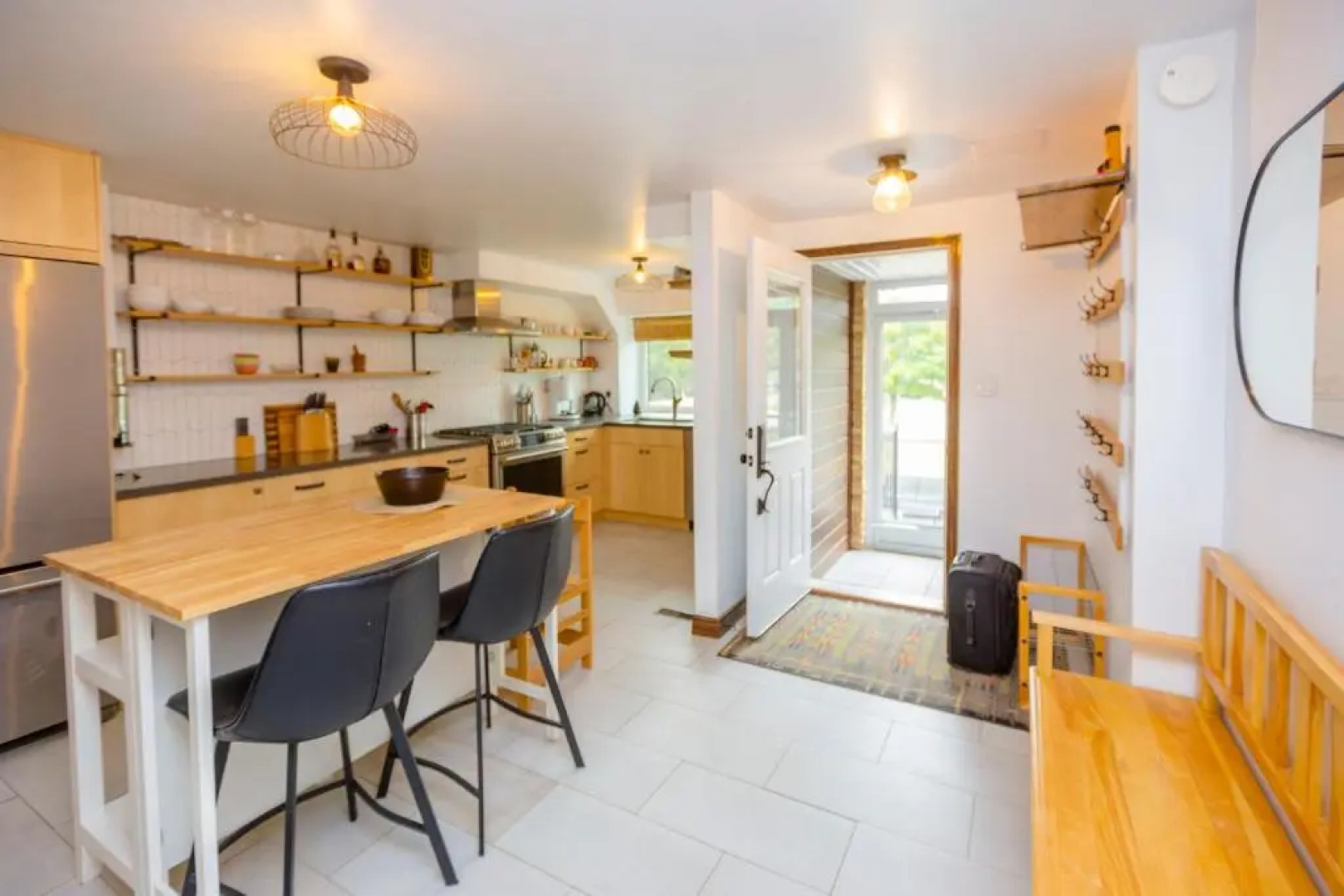 Cosy 3-Bedroom Home in Quiet Cul-de-Sac.