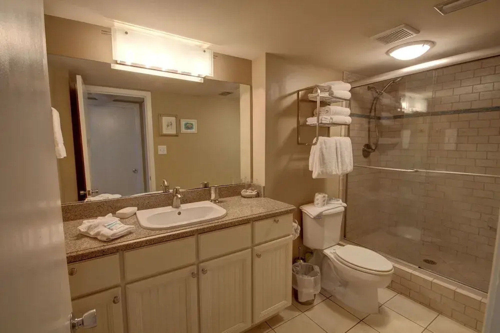 El Matador - Unit 165