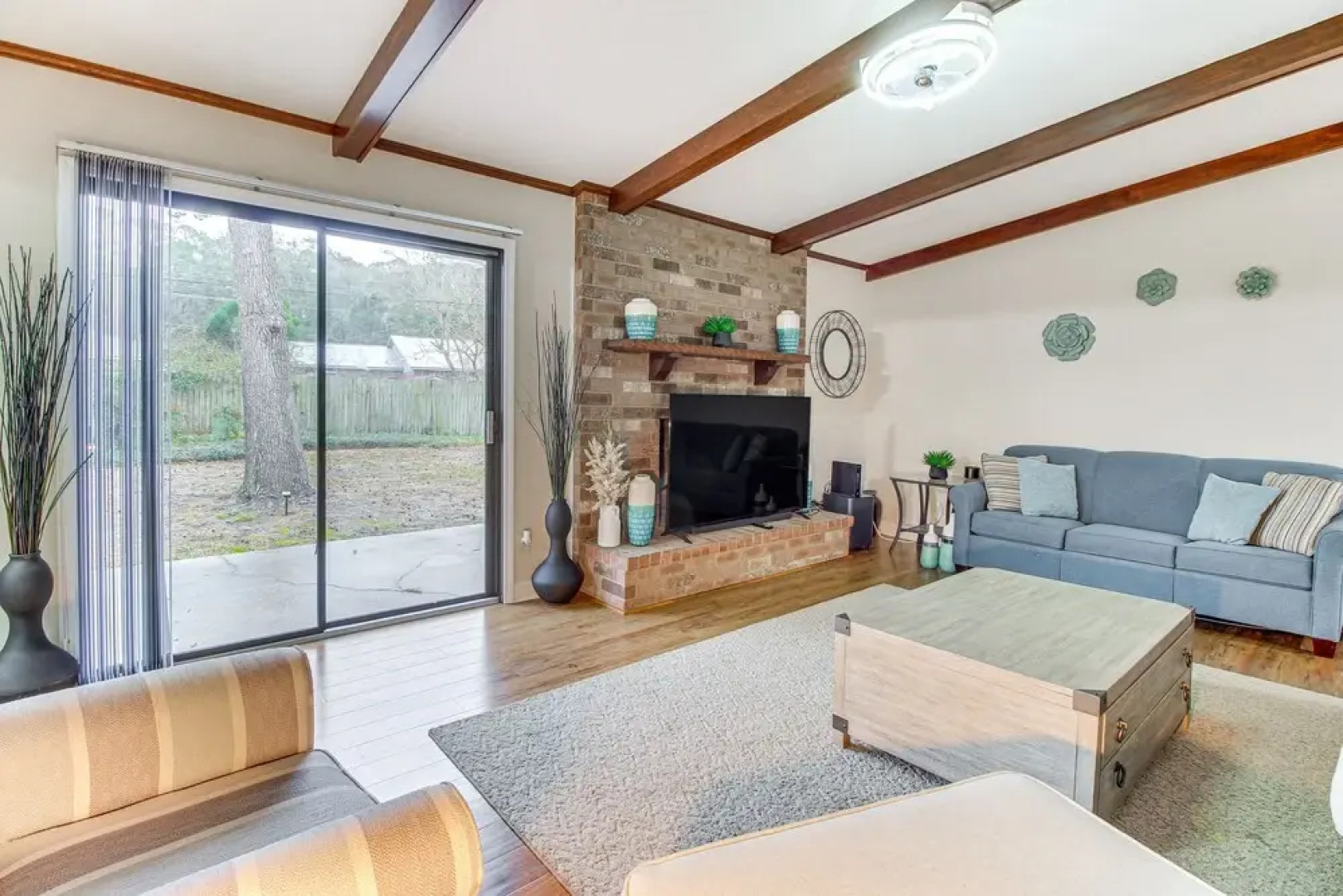 Single-Story Savannah Home W/ Private Backyard!