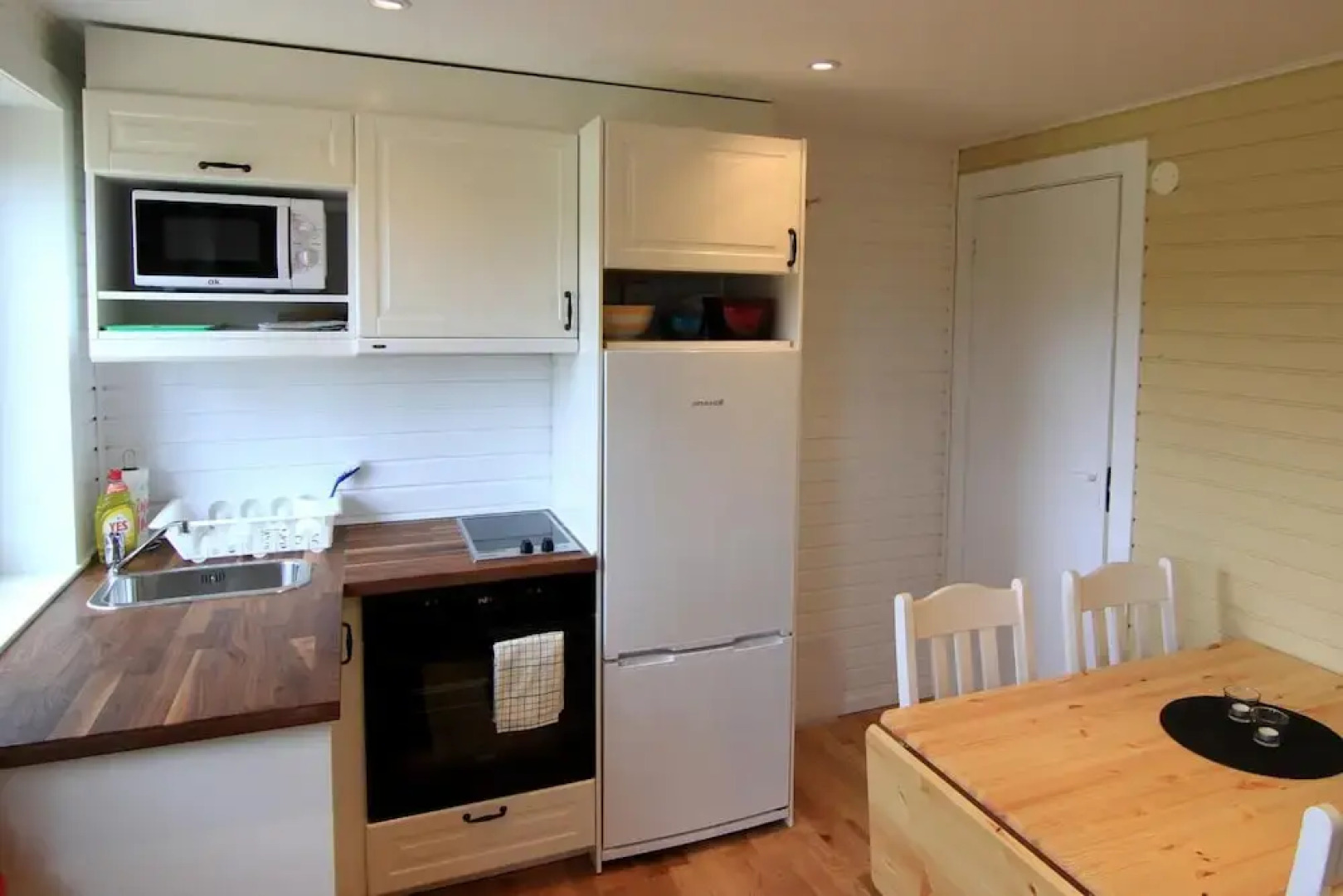 Bergs Slussar Vandrarhem & Stugor - Hostel