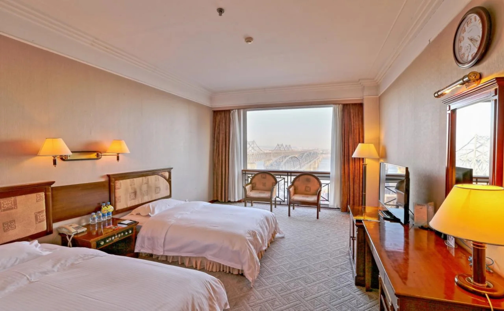 Zhonglian Hotel - Dandong