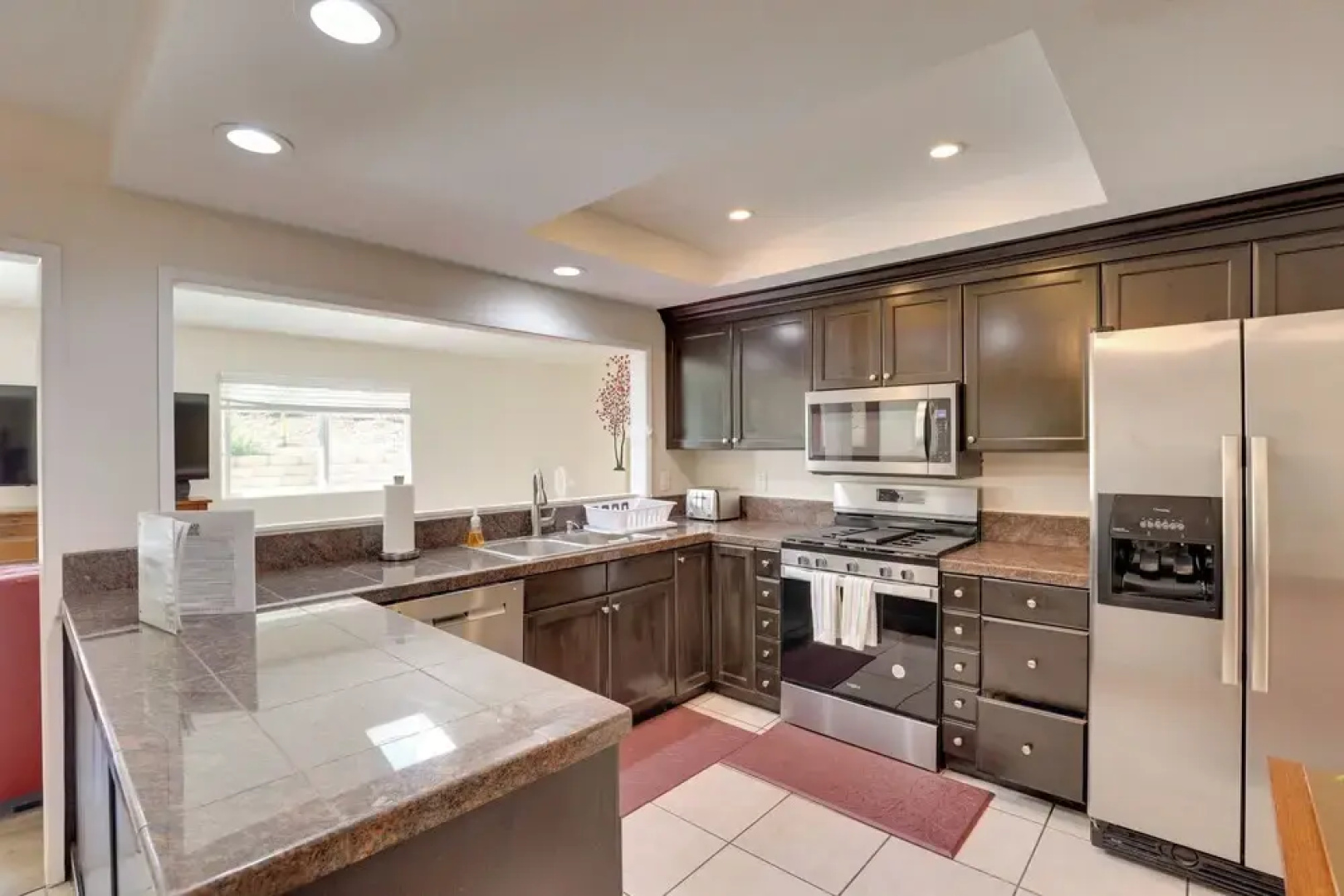 Sunny Vista Vacation Rental Home: 12 Mi to Beach!