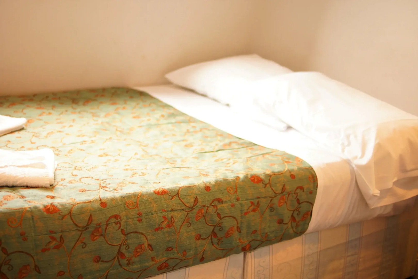 Plaza Hotel Hammersmith