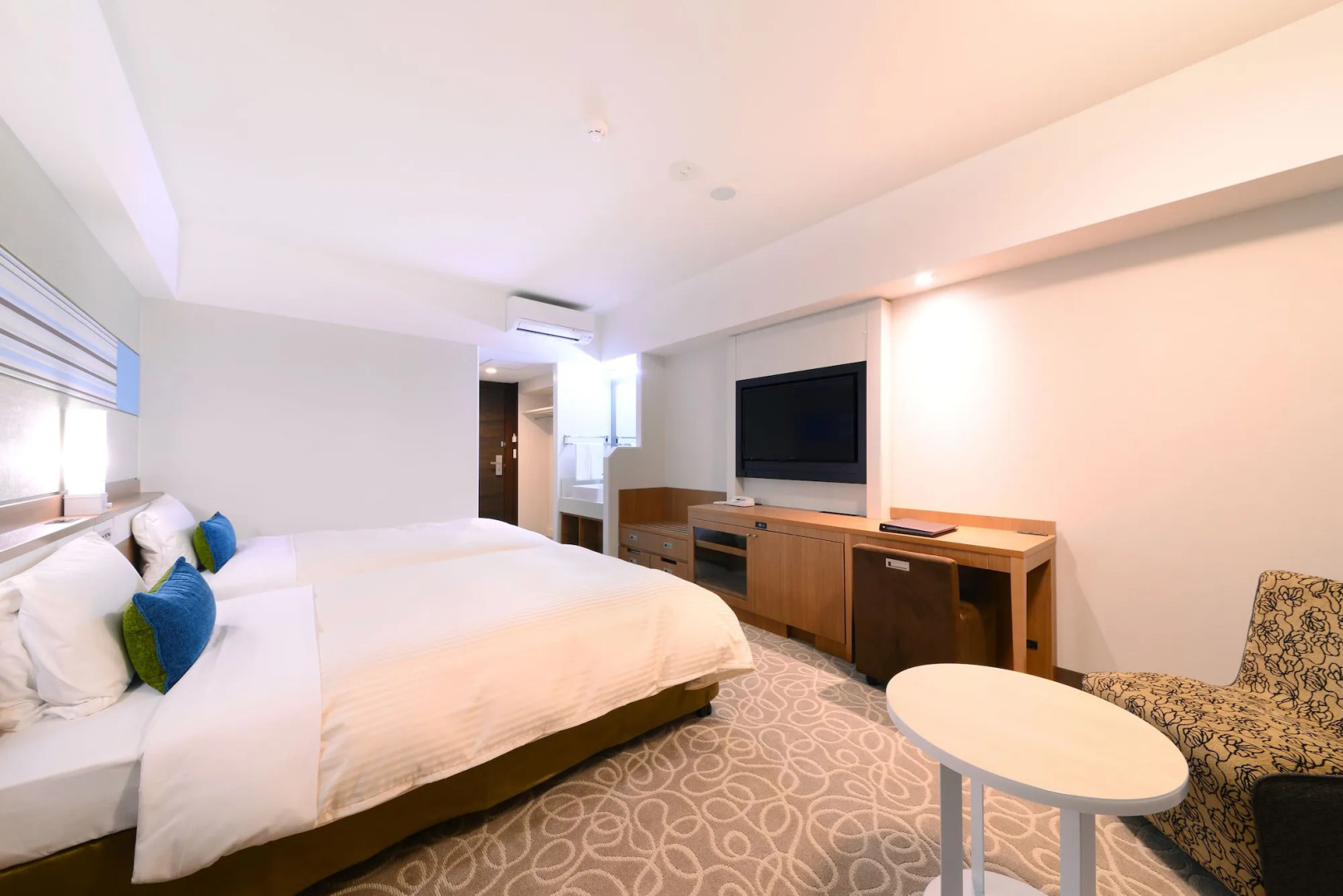 Vessel Hotel Campana Okinawa