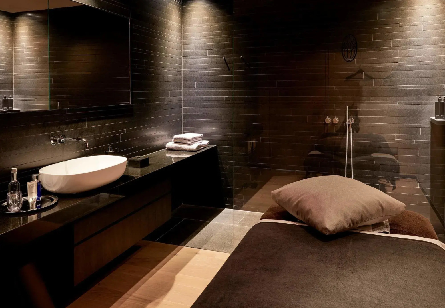 Roomers Baden-Baden, Autograph Collection