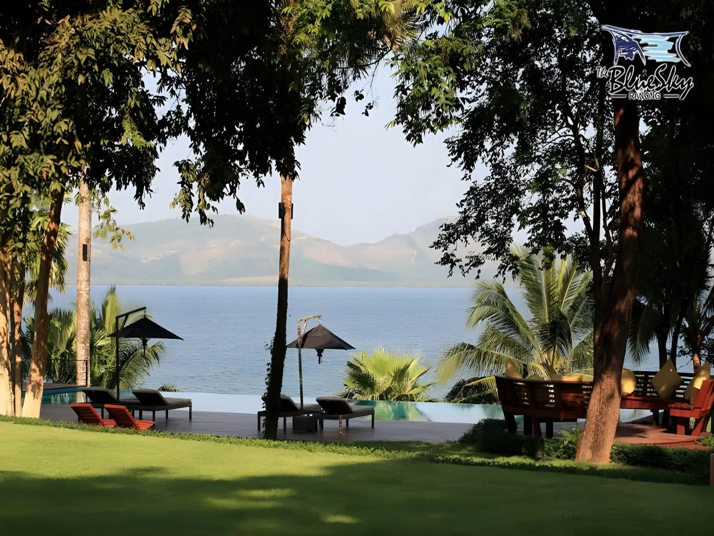 The Blue Sky Resort Ranong