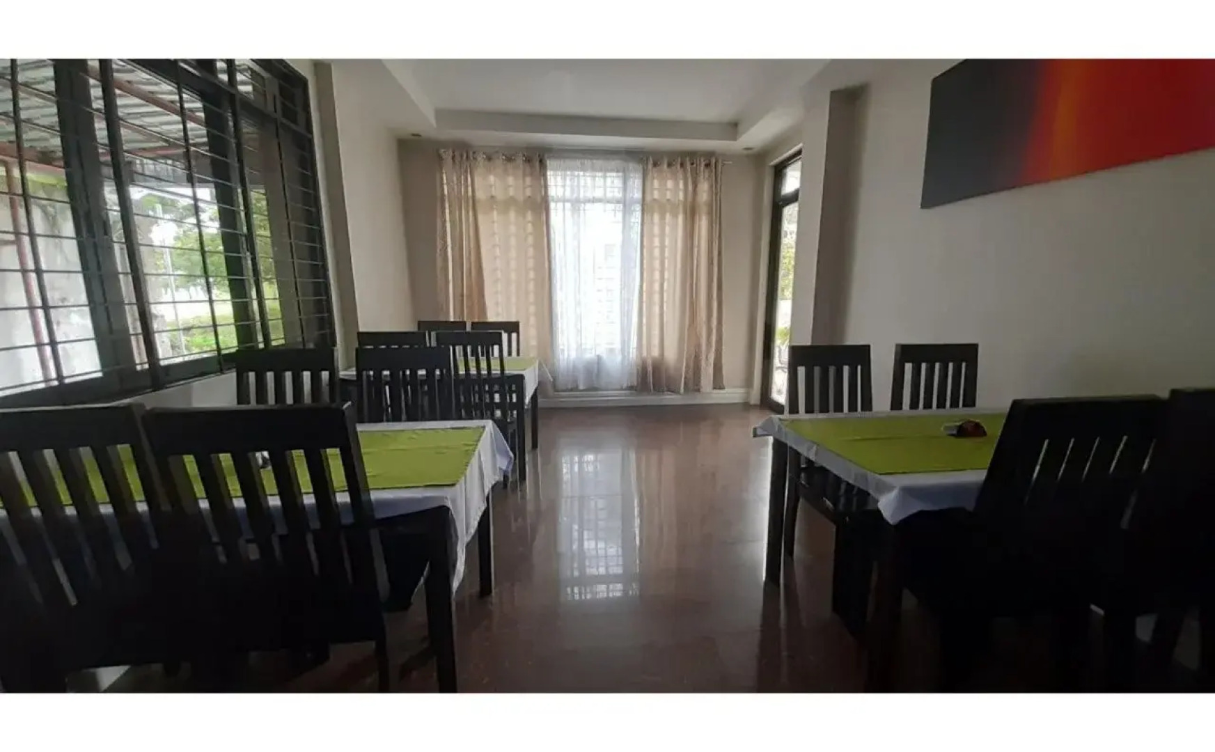 Adelaida Pensionne Hotel