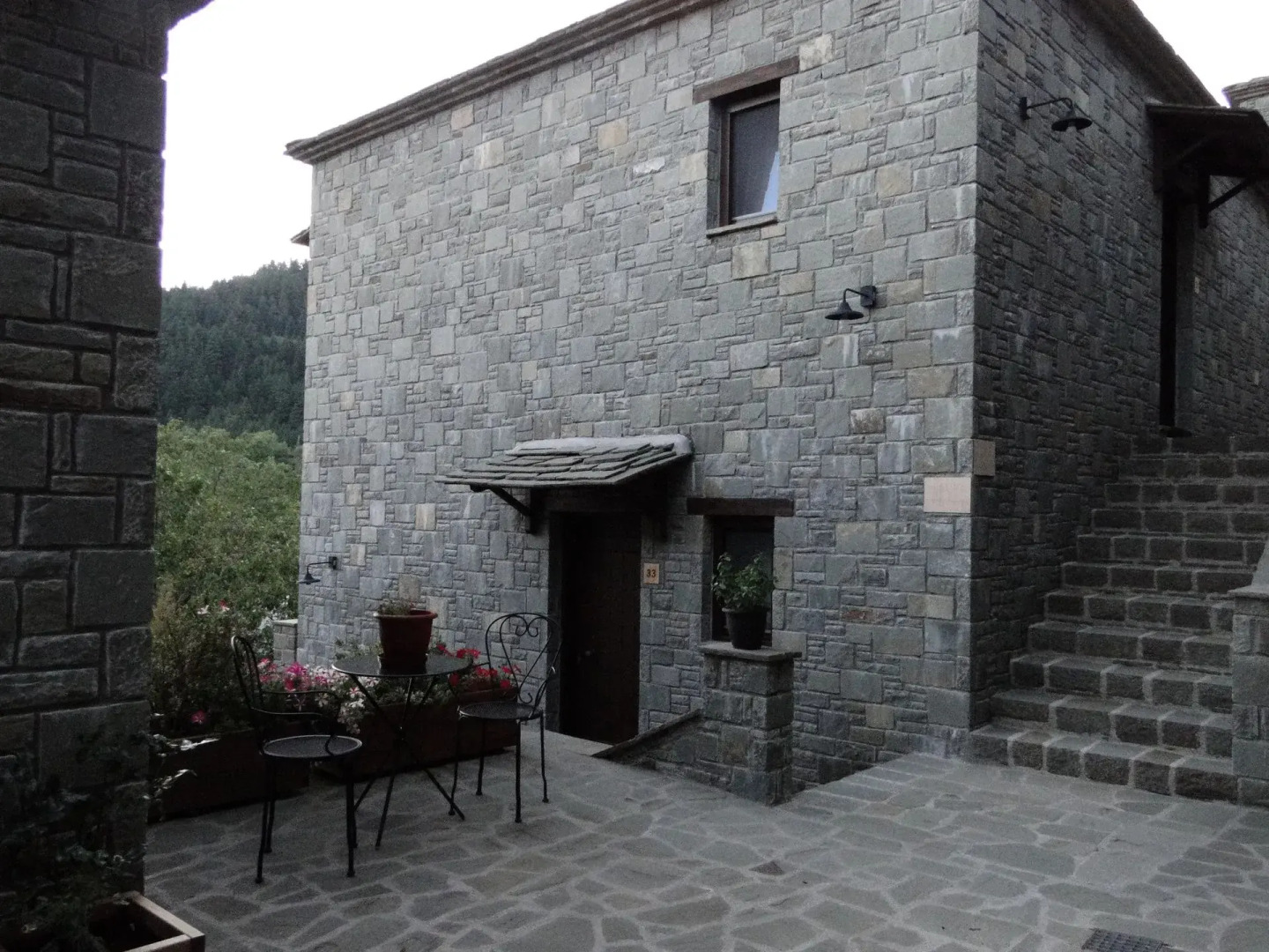 Rouista Tzoumerka Resort