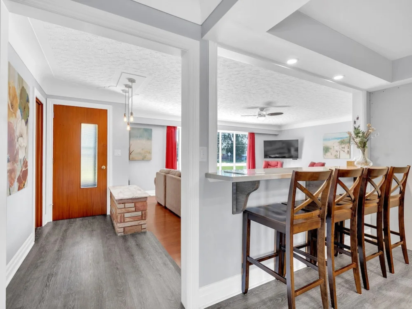 Park Bungalow #4 - Seacliff Beach Suites