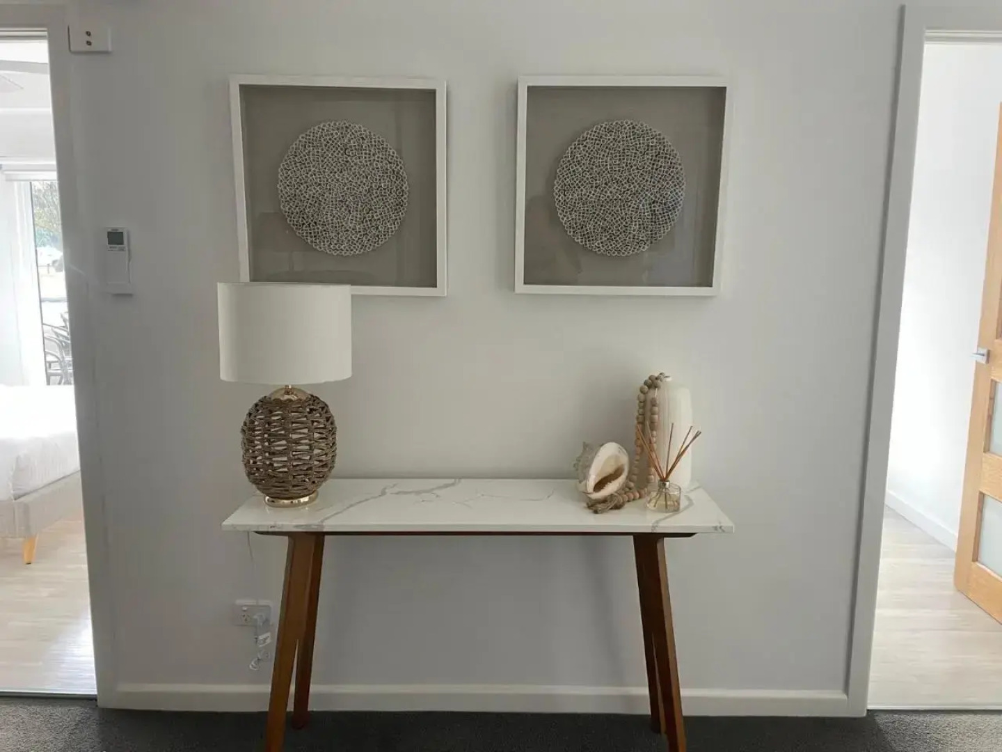 The Wheelhouse - 2BR Waterfront Apt in town