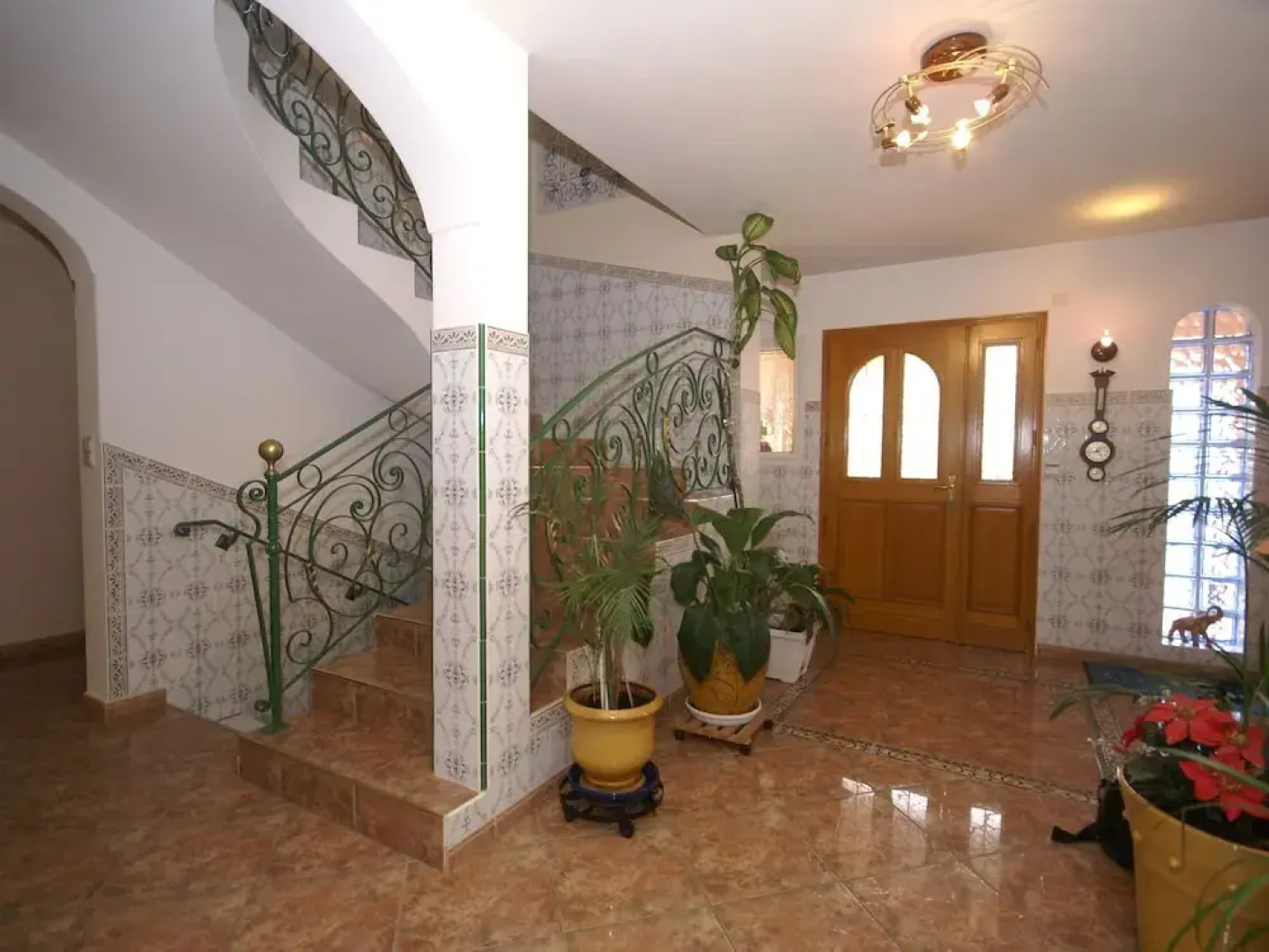 Exquisite Villa in Perpignan With Swimming Pool