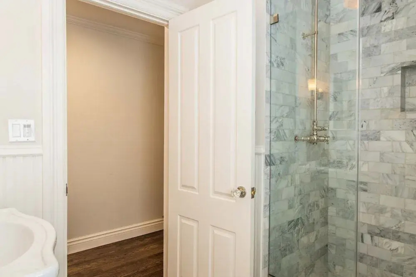 Updated and Modern Alameda 1 Bedroom