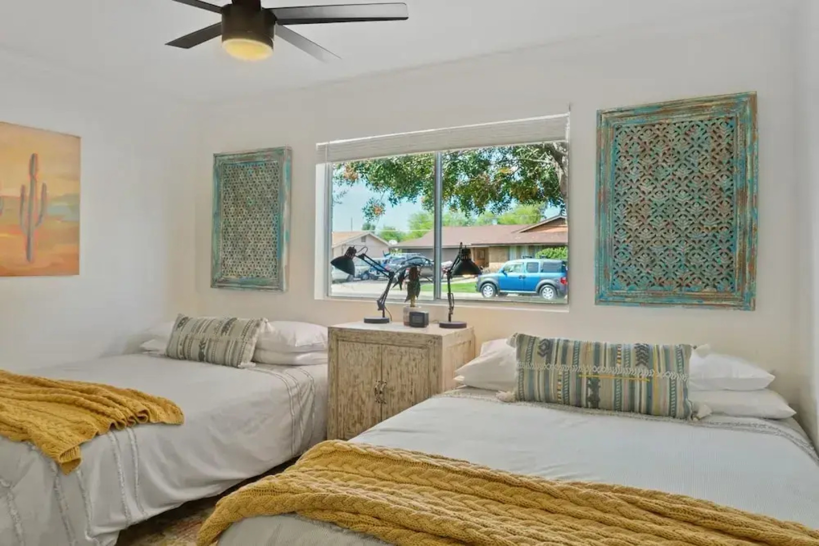 5BR Pool Home in Downtown Gilbert by RedAwning