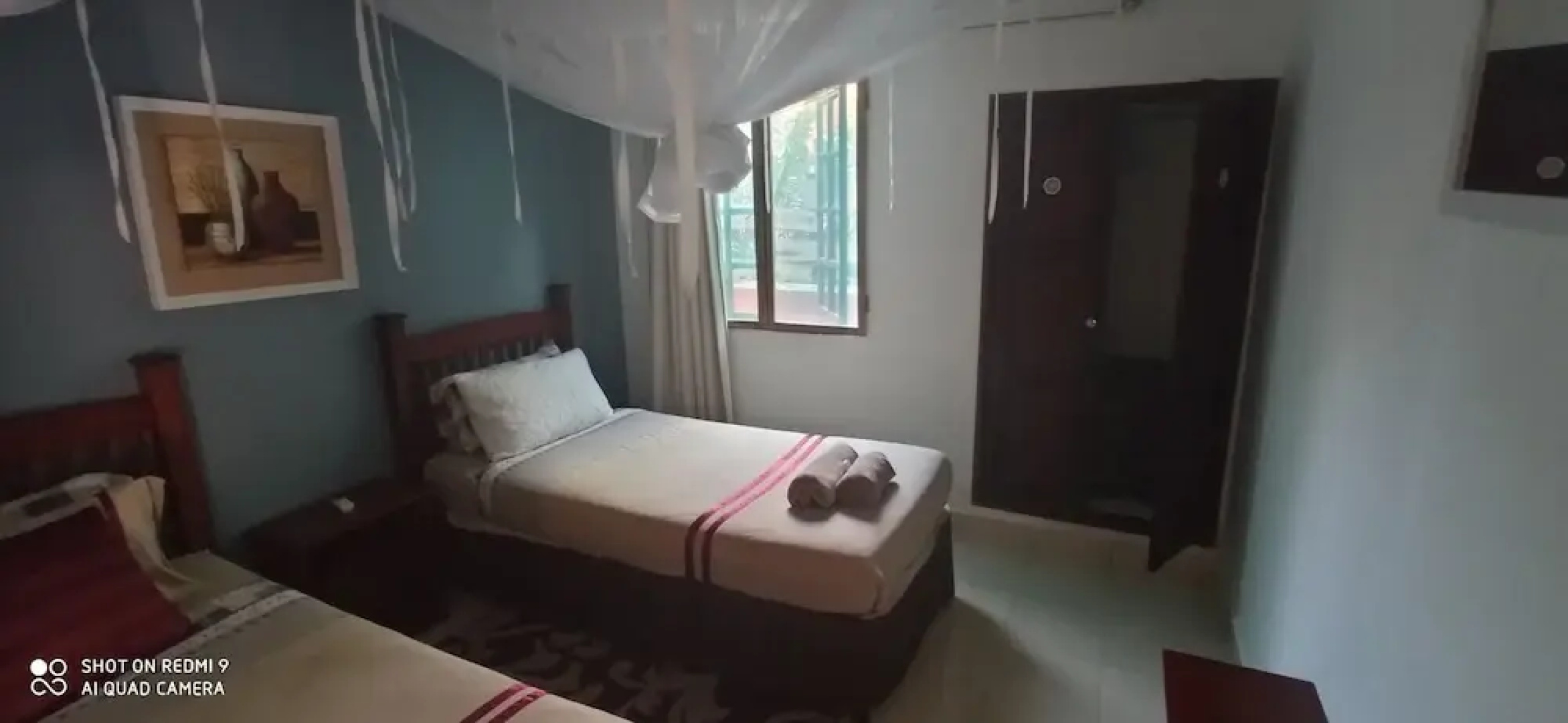 Waves Lodge
